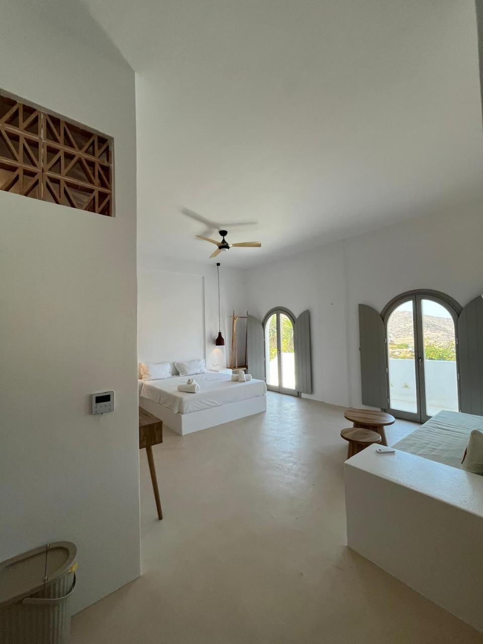 Ios Alcyon Blue Suites Esterno foto